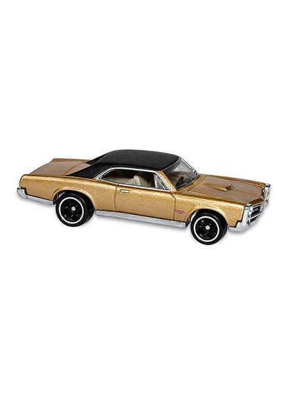 Hot Wheels Entertainment 2014 Mix 2 Pontiac '67 Pontiac GTO 1:64 – Metalflake Champagne