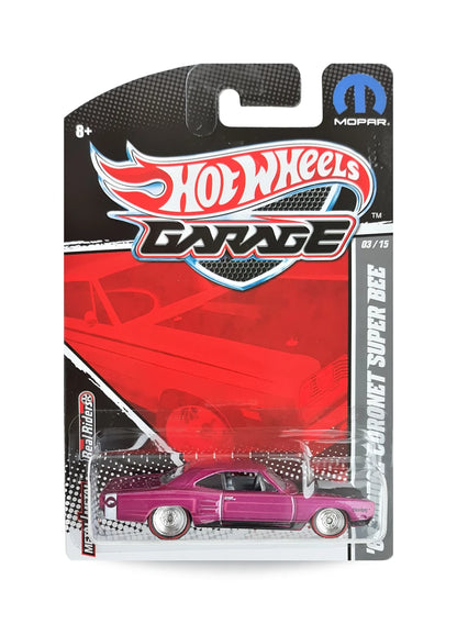 Hot Wheels Mopar Garage 2011 Dodge '69 Dodge Coronet Super Bee 1:64 – Metallic Magenta