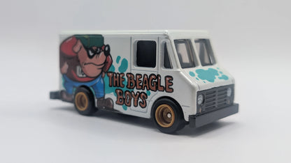 Rakeri Custom The Beagle Boys Combat Ambulance