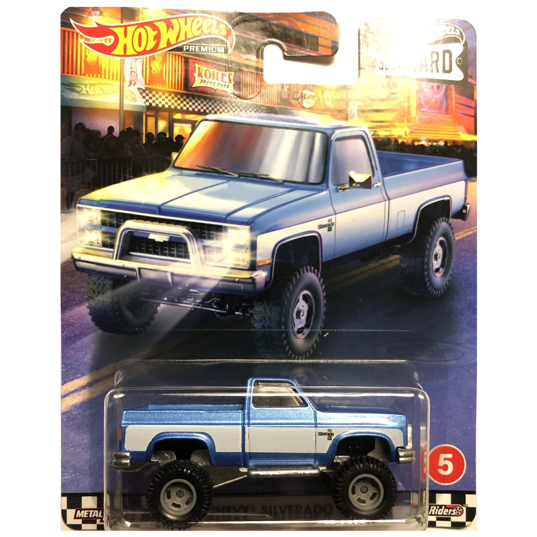 Hot Wheels 1:64 '83 Chevy Silverado 4x4 Metalflake Blue
