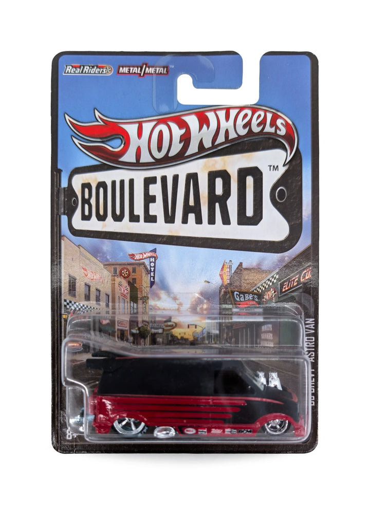 Hot Wheels Chevrolet '85 Chevy Astro Van 1:64 – Flat Black & Gloss Dark Red