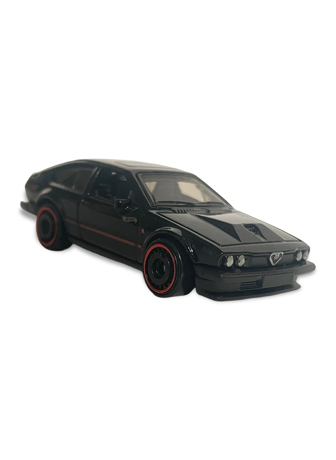 Hot Wheels Red Edition 2024 Alfa Romeo GTV6 3.0 1:64 Nero