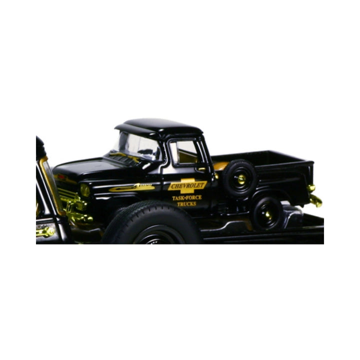 Chevrolet Apache Step Side - Black Gold Graphics Chase