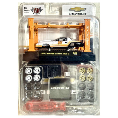Chevrolet Camaro IROC-Z White Model Kit
