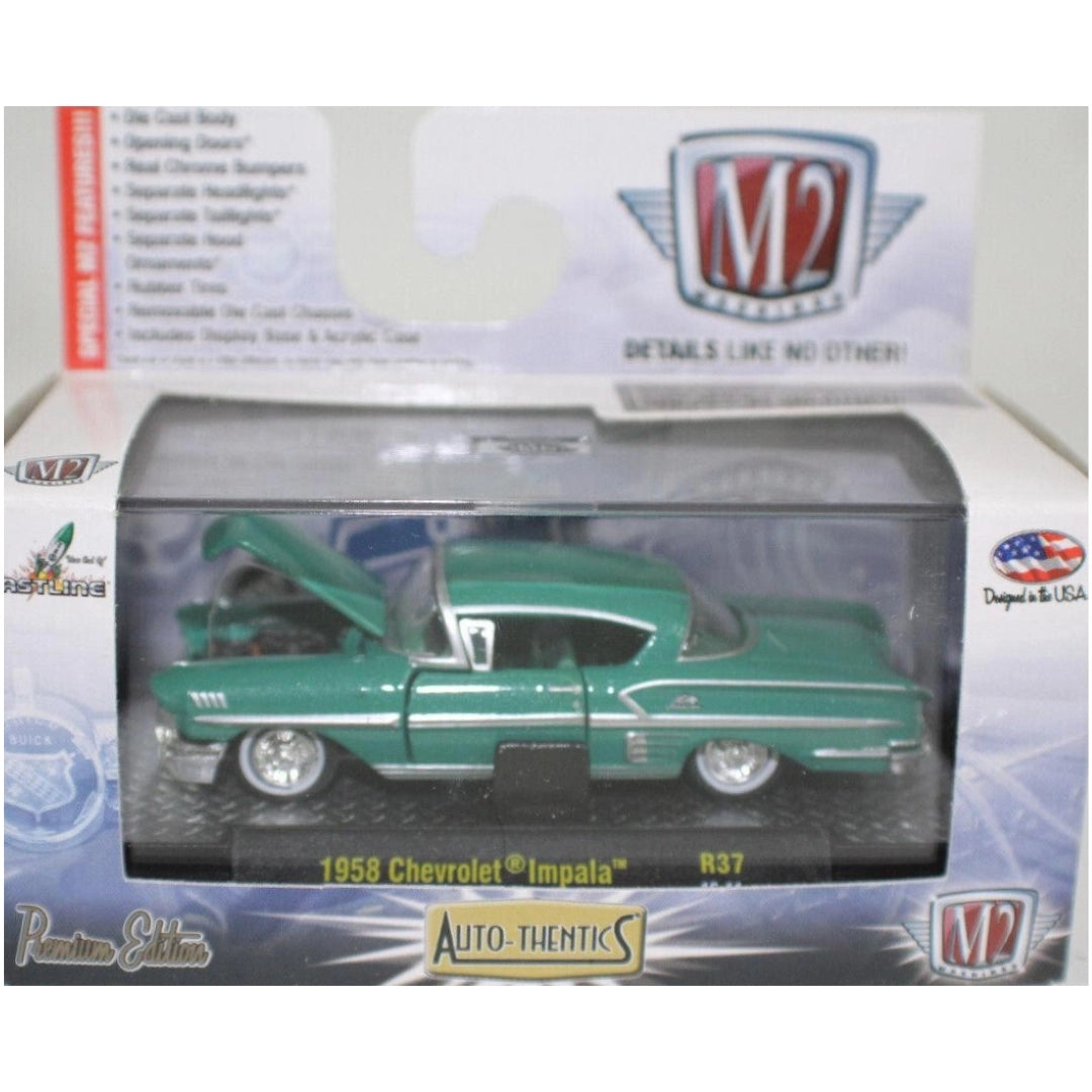 1958 Chevrolet Impala Green (Open Hood)
