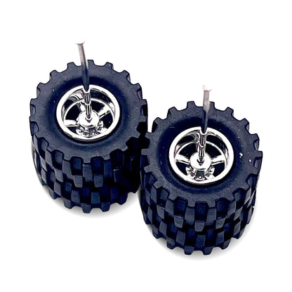 Chrome Cragar 14 mm Off-road Wheel & Tire Kit