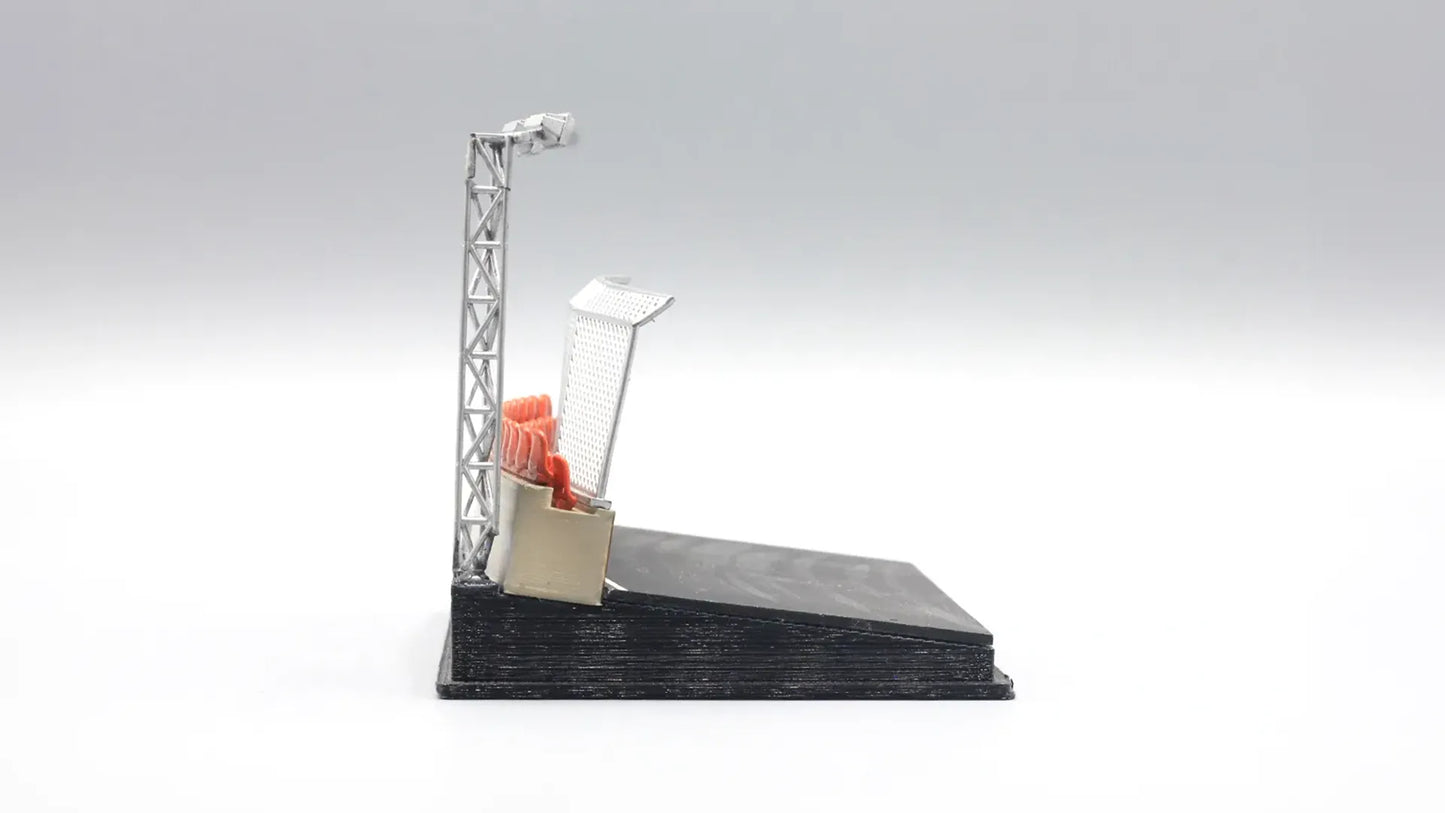 Circuit Curve Mini Diorama Display for 1:64 Diecast Cars