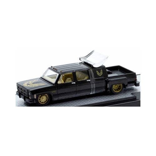 GMC Sierra 3500 - Custom - Black (Brass Rims, Black Details, White Hood)