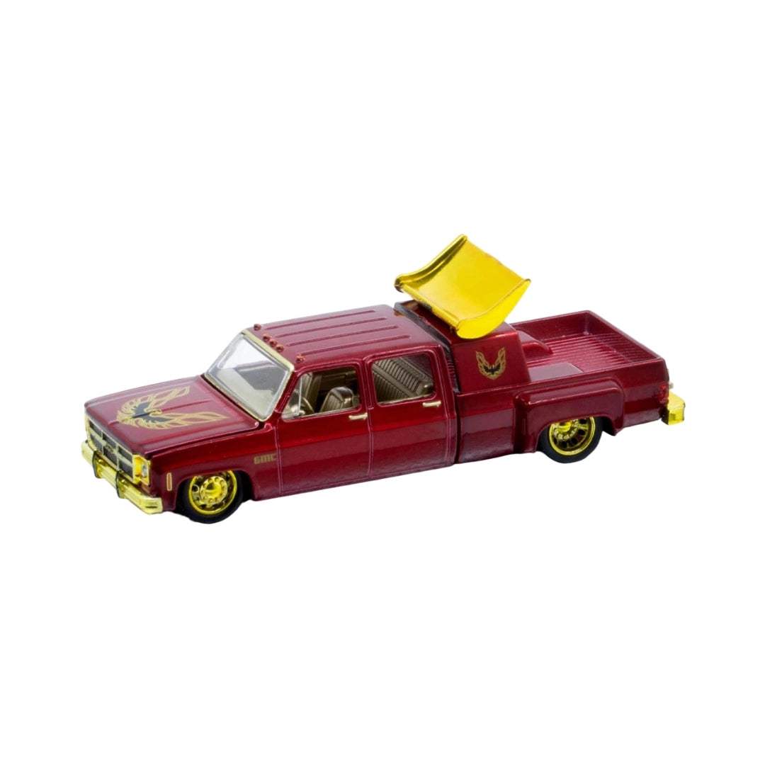 GMC Sierra 3500 - Custom - Red (Yellow Chrome Rims & Details, Brass Interior, Yellow Hood, Chase)