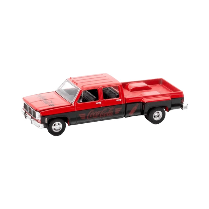 GMC Sierra 3500 - Red & Black Two-Tone (Silver Chrome Details, Black Interior, Silver Rims)