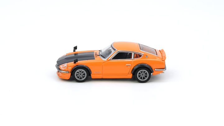 NISSAN FAIRLADY Z (S30) Orange