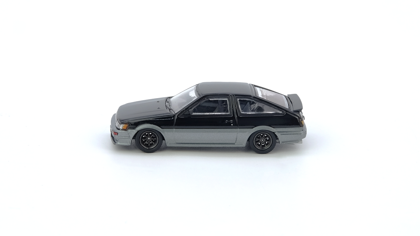 Toyota Corolla Levin (AE86) Black/Grey