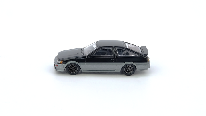 Toyota Corolla Levin (AE86) Black/Grey