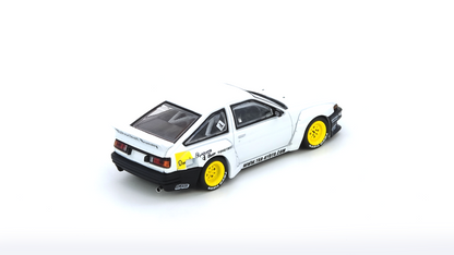 Toyota Corolla Trueno AE86 “PANDEM / ROCKET BUNNY” White