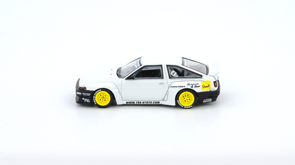 Toyota Corolla Trueno AE86 “PANDEM / ROCKET BUNNY” White