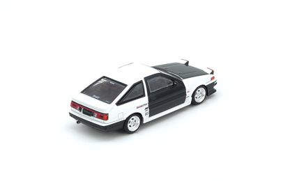 Toyota Sprinter Trueno (AE86) Drift Car With Carbon doors