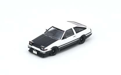 Toyota Sprinter Trueno (AE86) White/Black With Extra wheels and Extra decals – Japan Special Model