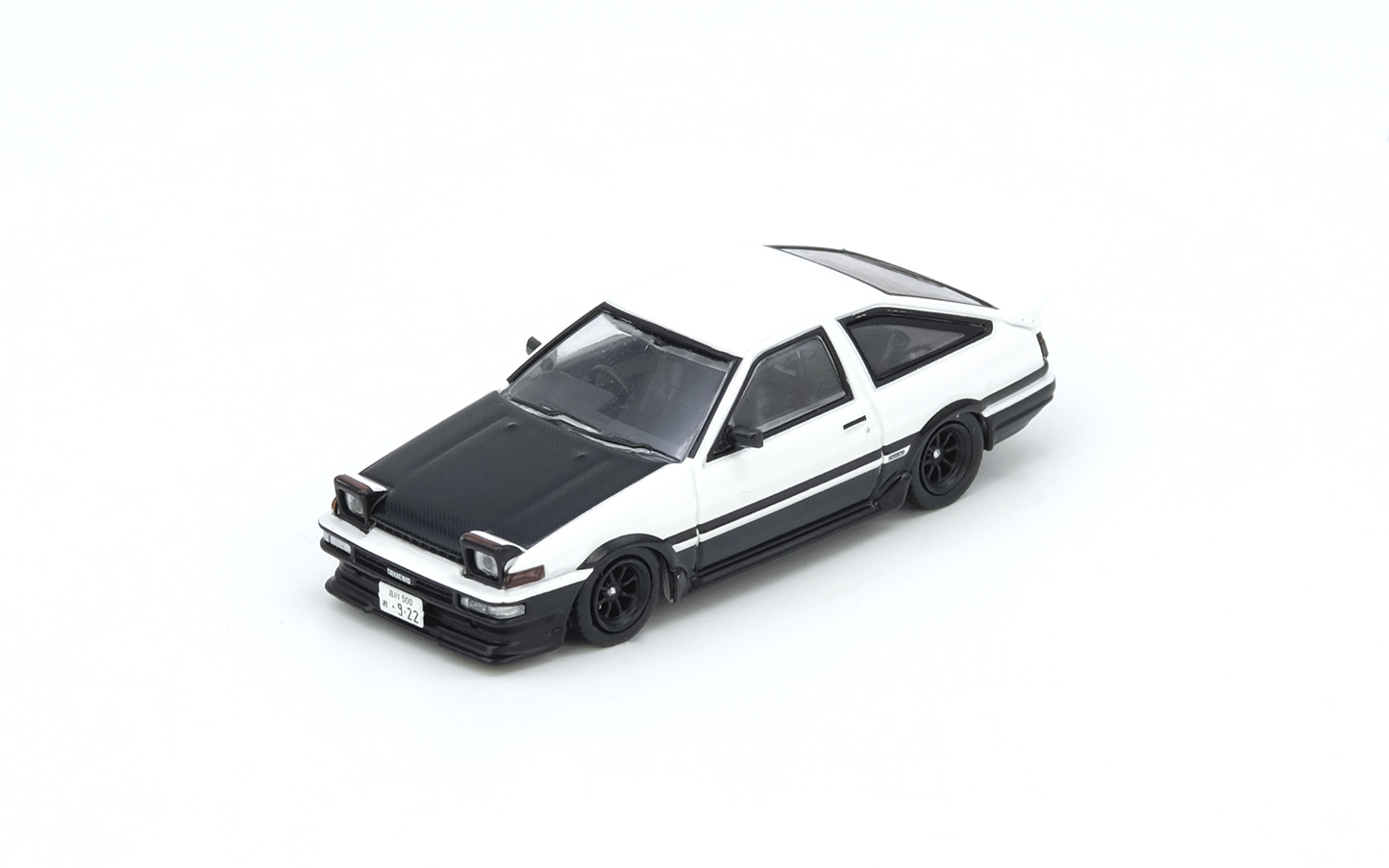Toyota Sprinter Trueno (AE86) White/Black With Extra wheels and Extra decals – Japan Special Model