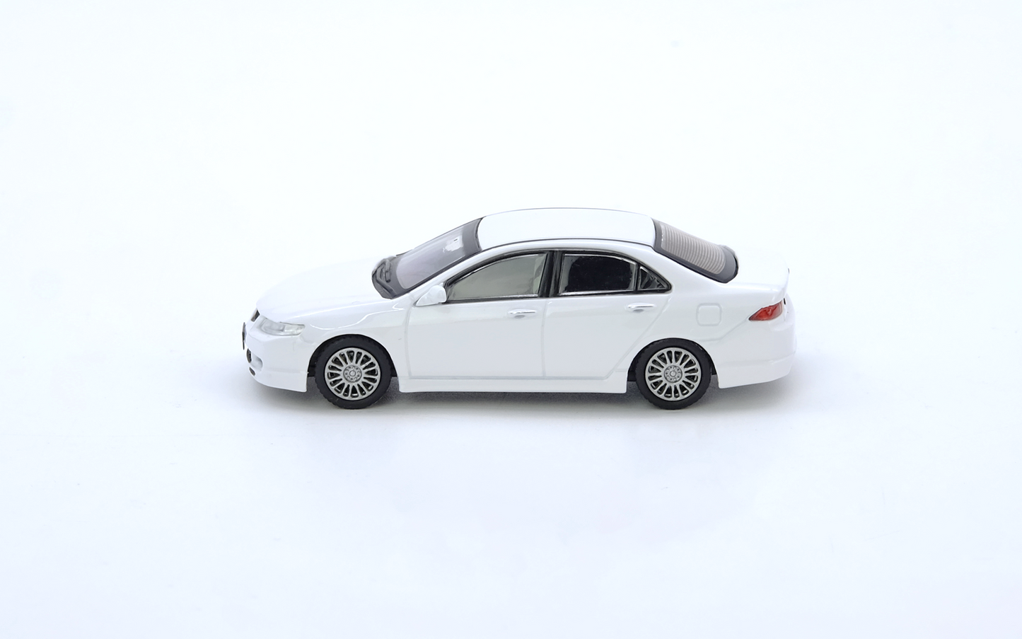 Honda Accord Euro-R (CL7) Premium White Pearl