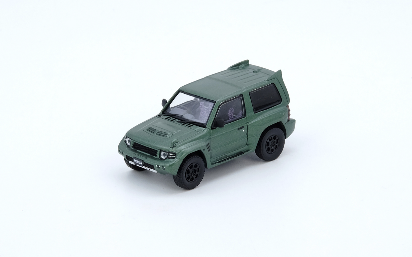 Mitsubishi Pajero Evolution in Satin Green