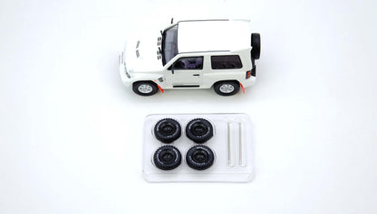 Mitsubishi Pajero Evolution White With Extra Wheels