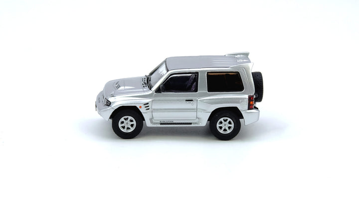 Mitsubishi Pajero Evolution Silver