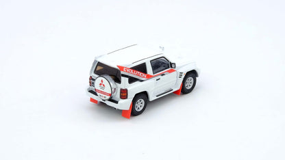 Mitsubishi Pajero Evolution White