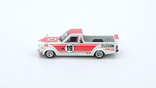 NISSAN SUNNY HAKOTORA Pick Up “Kean Yap’s” Malaysia Special Model