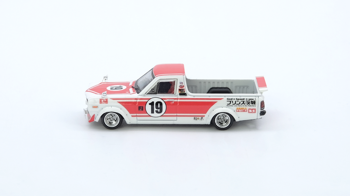 NISSAN SUNNY HAKOTORA Pick Up “Kean Yap’s” Malaysia Special Model