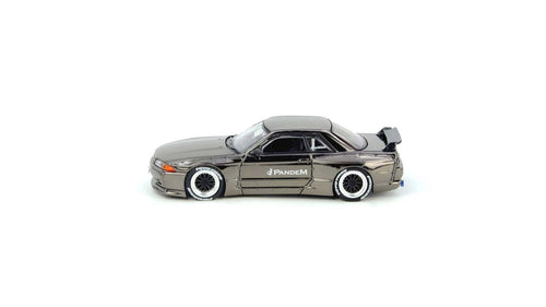 Nissan Skyline GT-R R32 Pandem Rocket Bunny Chrome Black HK Special Edition