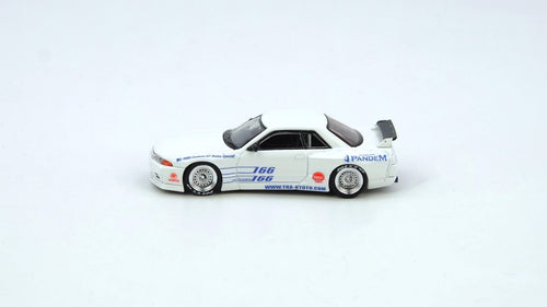 SKYLINE GT-R (R32) PANDEM / ROCKET BUNNY White