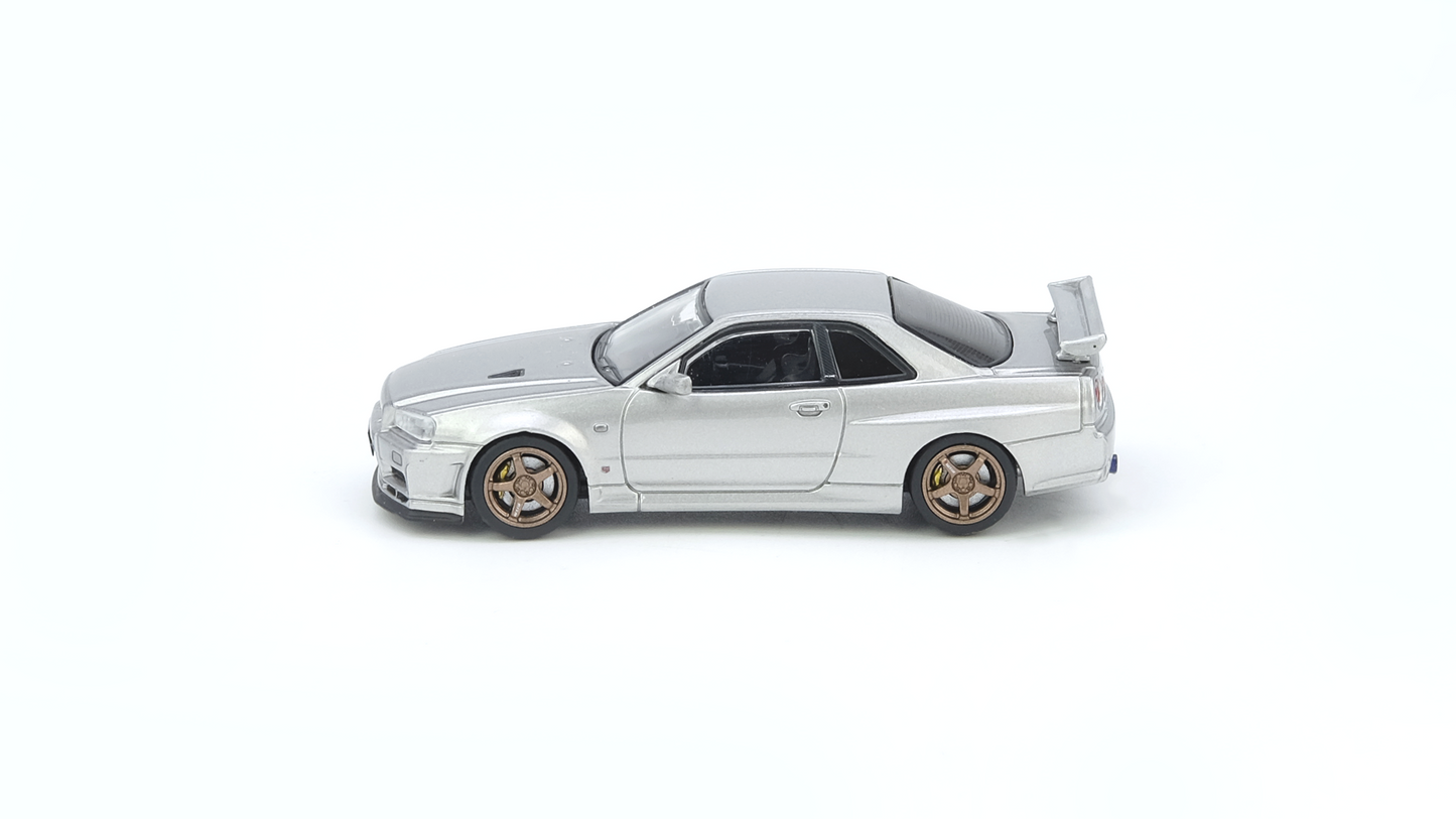 NISSAN SKYLINE GT-R (R34) V-Spec II Silver