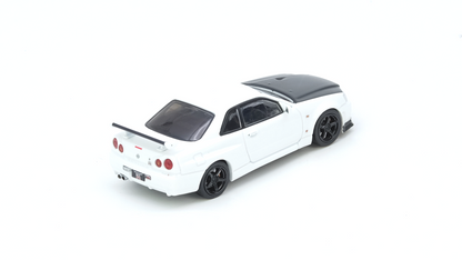 NISSAN SKYLINE GT-R (R34) V-Spec II N1 White with carbon hood
