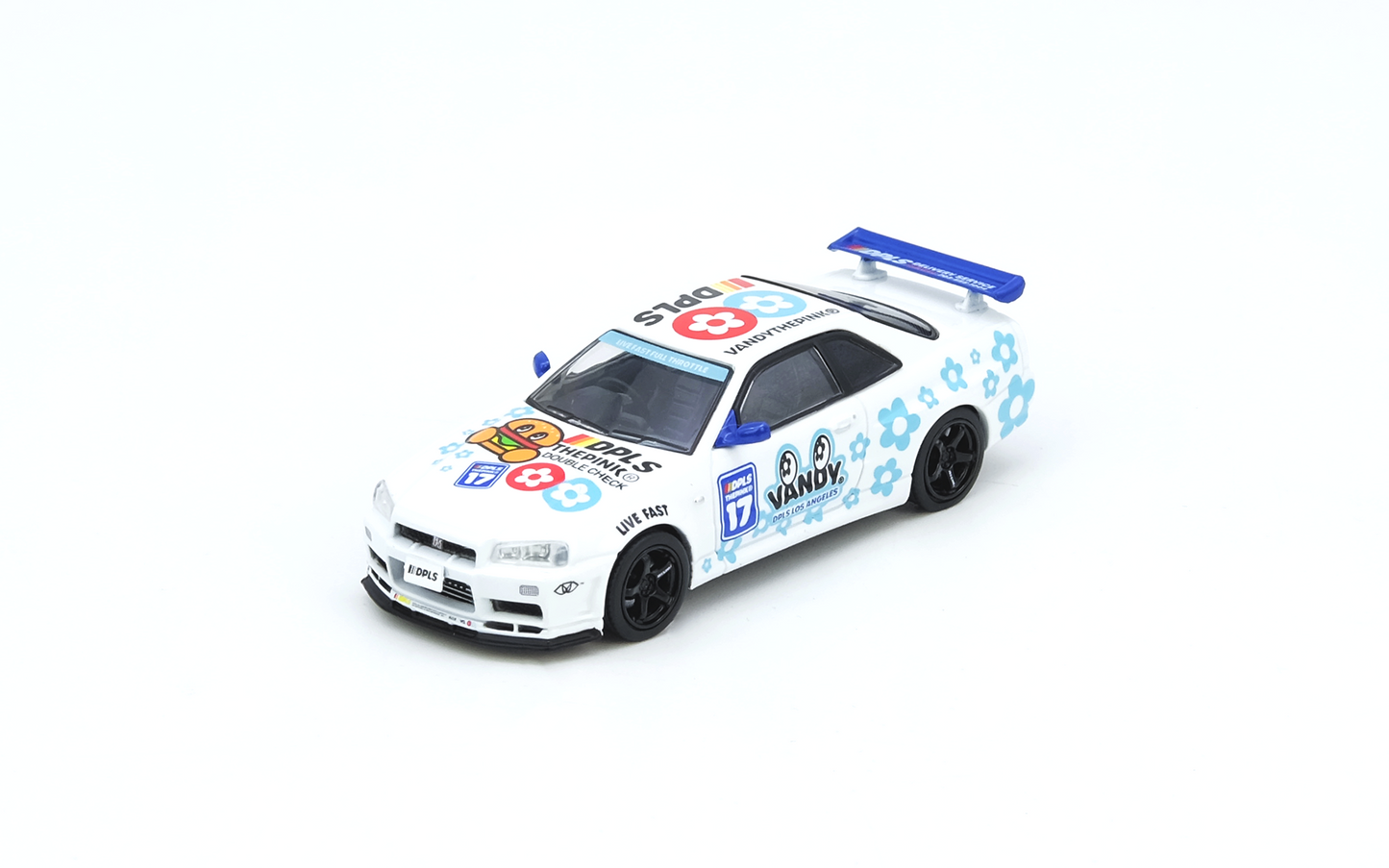 “INNO X DPLS Los Angeles Vandy” The Pink GTR R34 ComplexCon Hong Kong