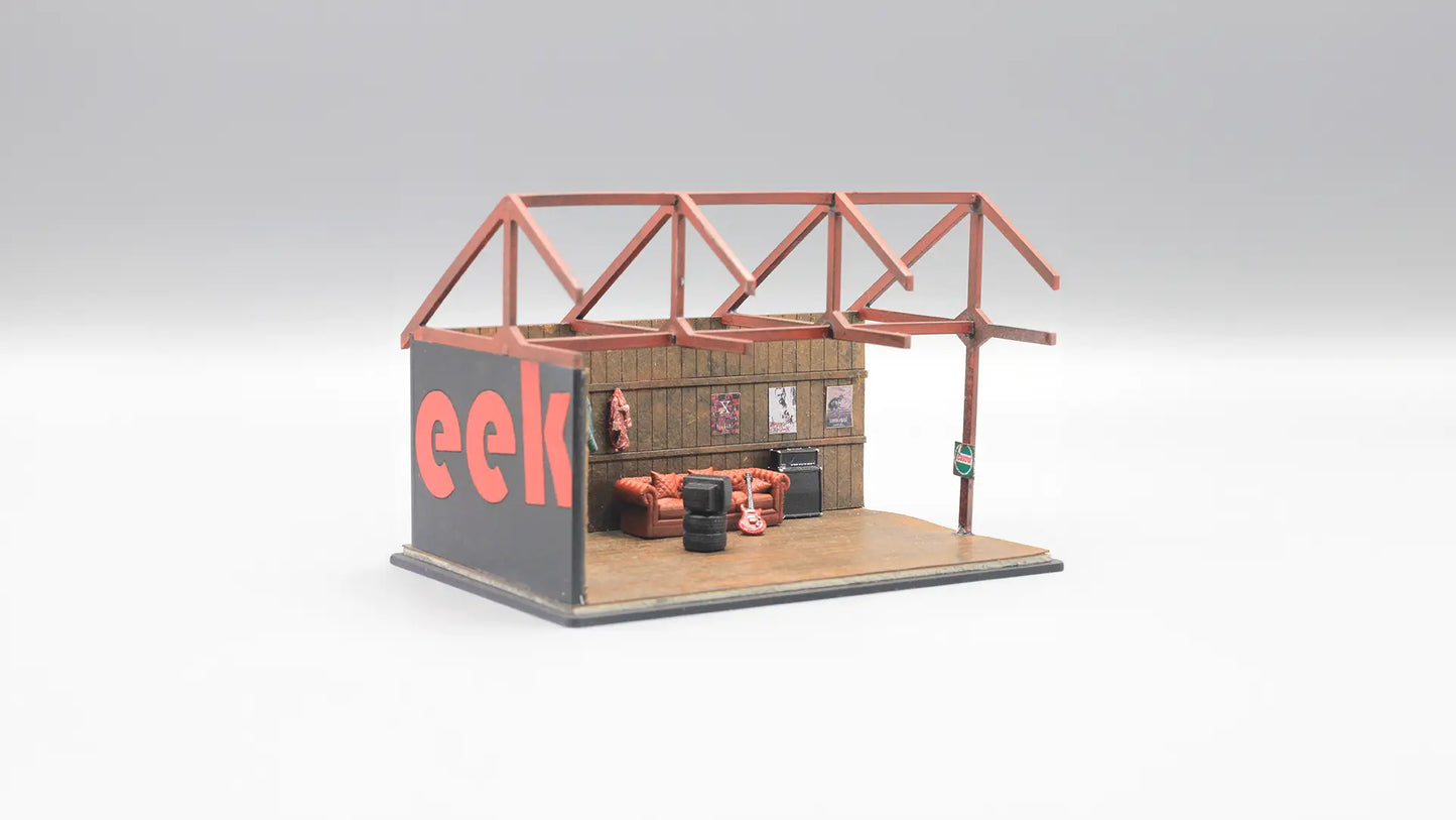 Man Cave Garage Mini Diorama for 1:64 Diecast Cars