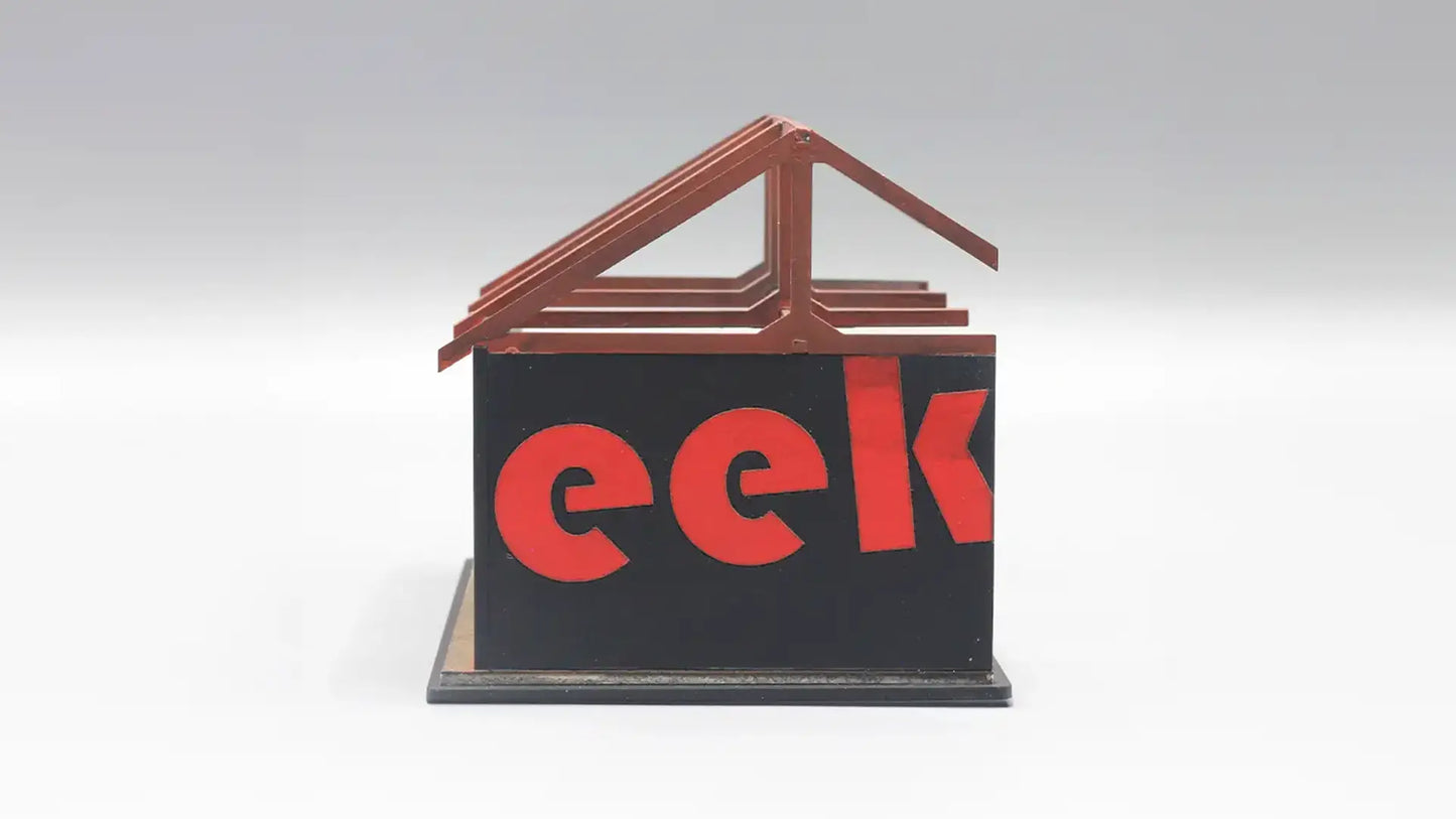 Man Cave Garage Mini Diorama for 1:64 Diecast Cars