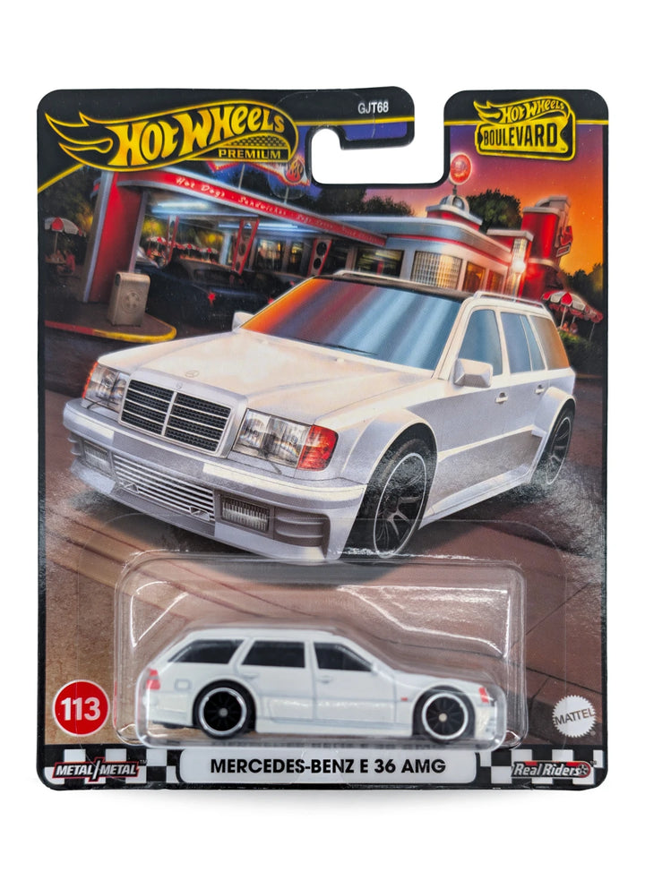 Hot Wheels Mercedes-Benz E 36 AMG 1:64 - Pearlescent Metalflake White