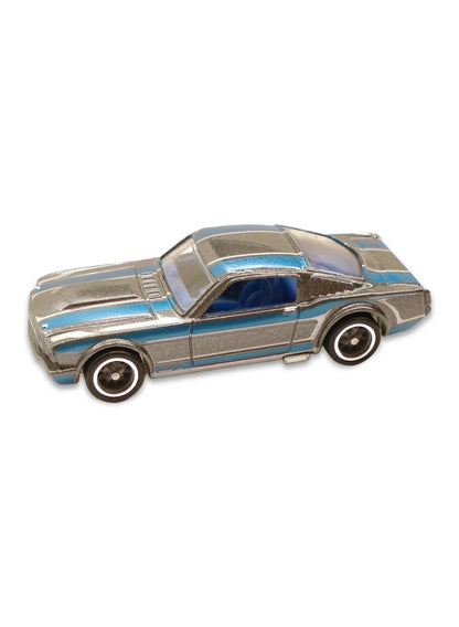 Hot Wheels Ford Garage 2011 Ford '65 Ford Mustang Fastback 1:64 – Metallic Grey