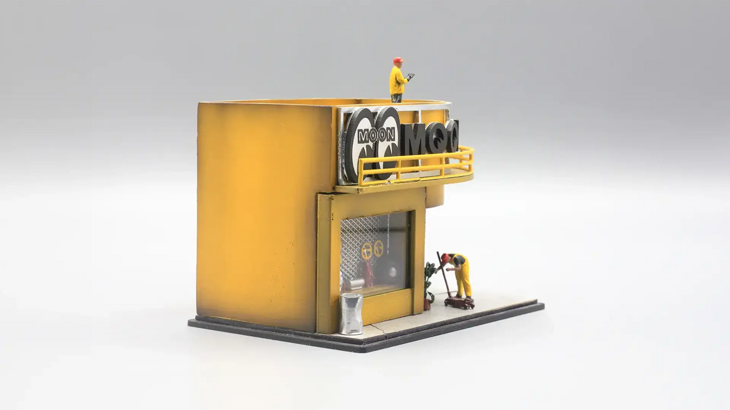 Mooneyes Garage Mini Diorama for 1:64 Diecast Cars