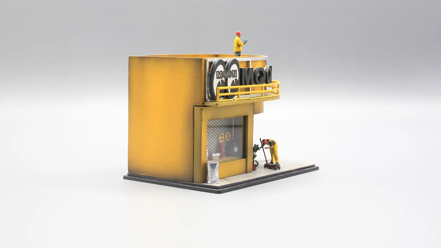 Mooneyes Garage Mini Diorama for 1:64 Diecast Cars