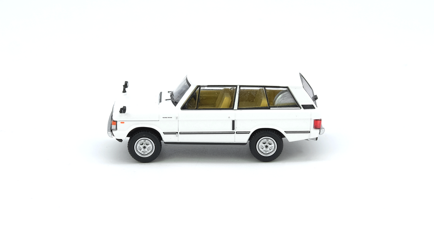 RANGE ROVER CLASSIC White