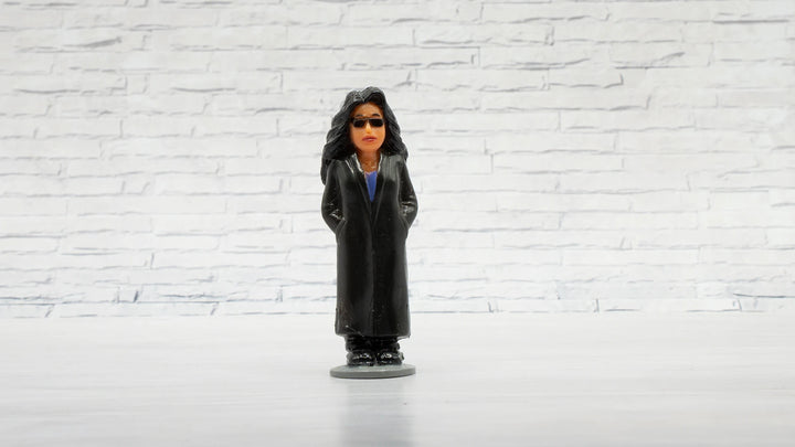 Shady - A dark and mysterious Homegirl