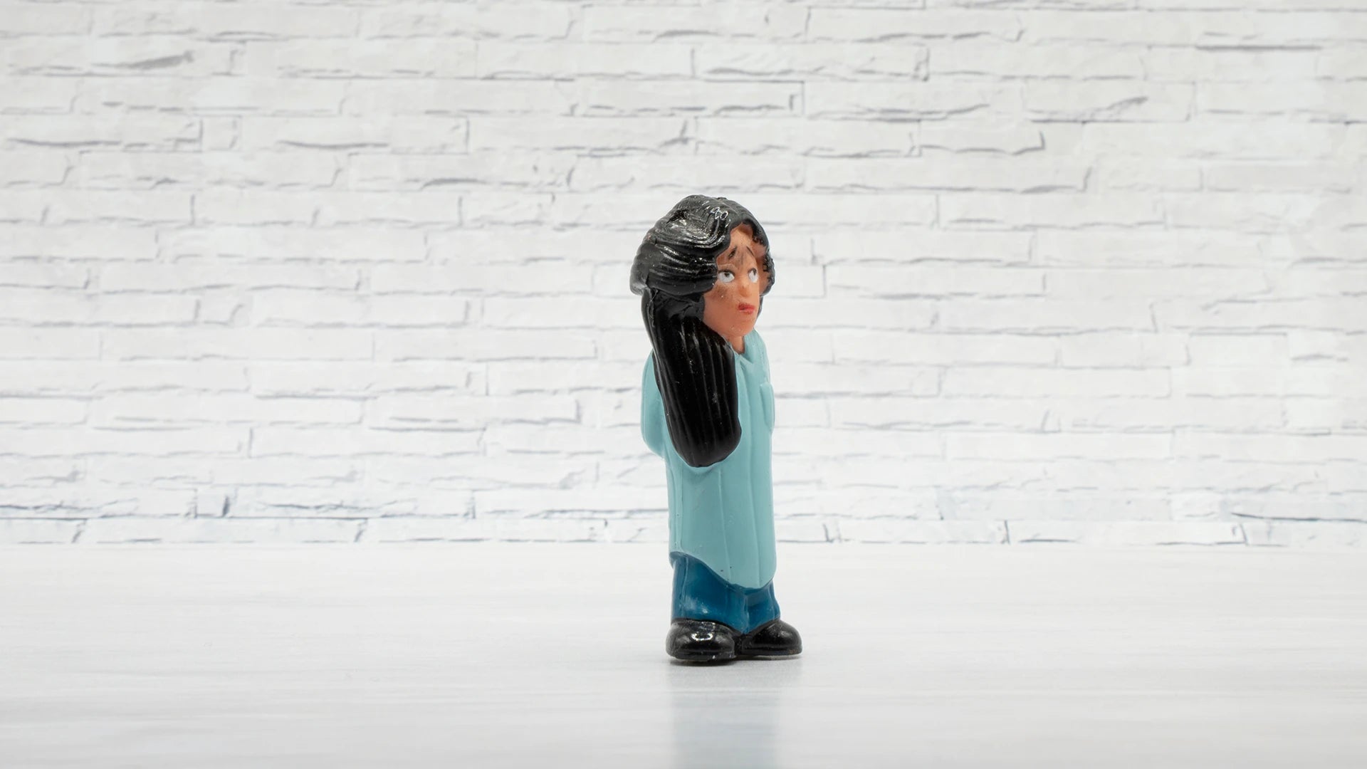 Shy Girl Homies Series 2 Toy