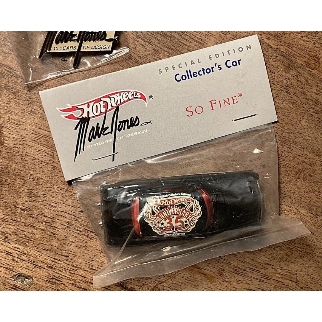 So Fine – Black (Stickered)