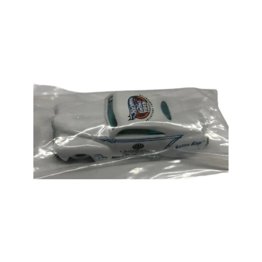 Tail Dragger – White