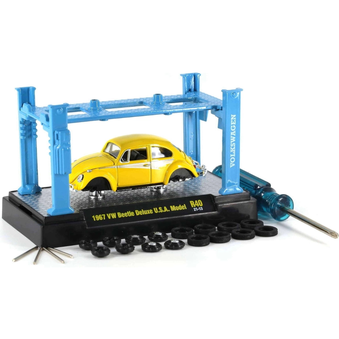 Volkswagen Beetle - Yellow (Model-Kit Release 40 Standard Version with Blue Lift)