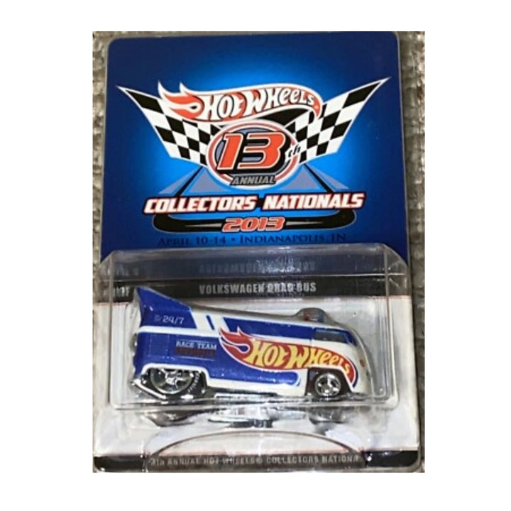 Volkswagen Drag Bus – White & Blue